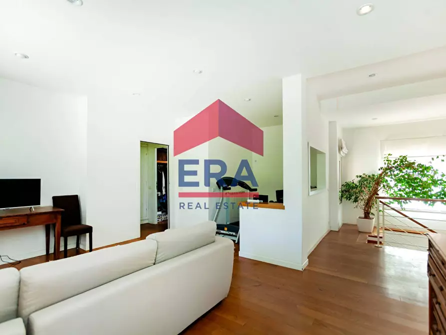 Immagine 23 di Villetta a schiera in vendita  in Via Leonardo Fibonacci 57 a Roma