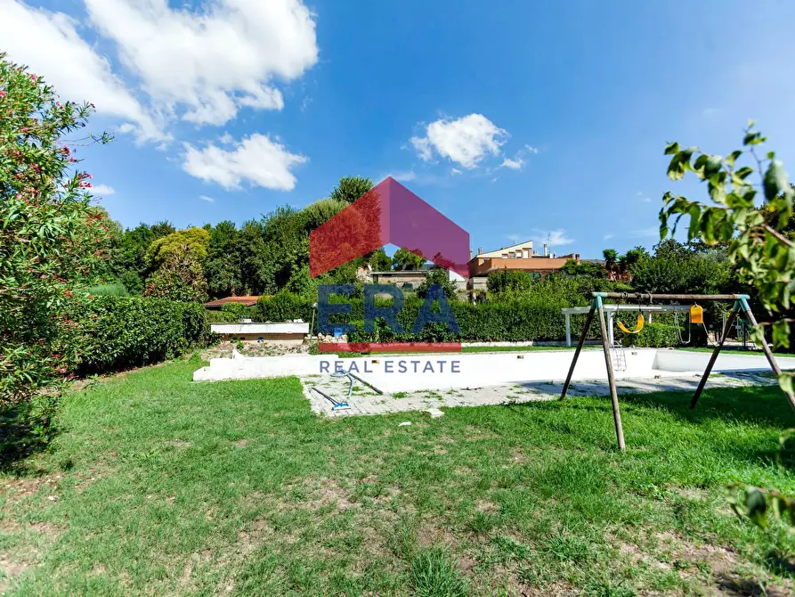 Immagine 43 di Villetta a schiera in vendita  in Via Leonardo Fibonacci 57 a Roma