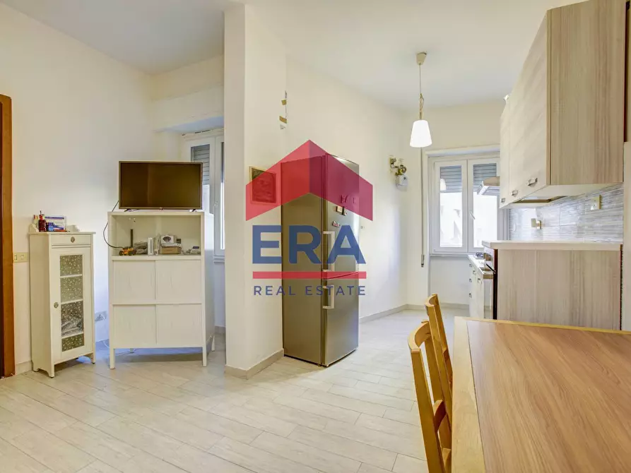 Immagine 5 di Appartamento in vendita  in Via Val D'Aosta 104 a Roma