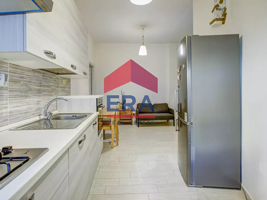 Immagine 8 di Appartamento in vendita  in Via Val D'Aosta 104 a Roma