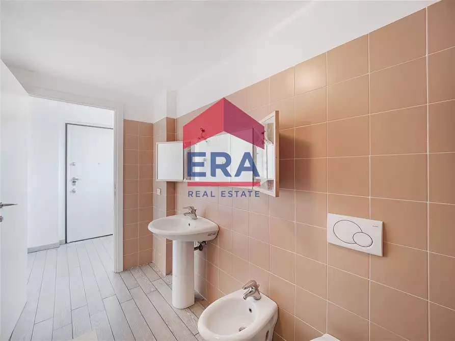 Immagine 9 di Attico in vendita  in Via Terracina 1 a Milano