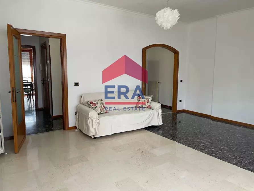 Immagine 9 di Appartamento in affitto  in VIA ROMA 27 a Pomezia