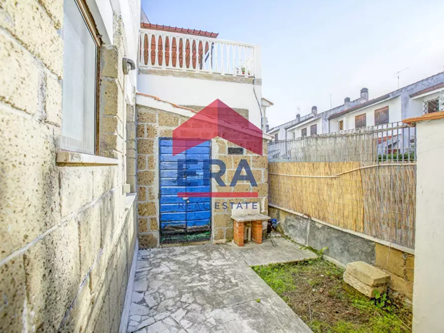 Immagine 3 di Casa semindipendente in vendita  in Via Arianna 35 a Ardea