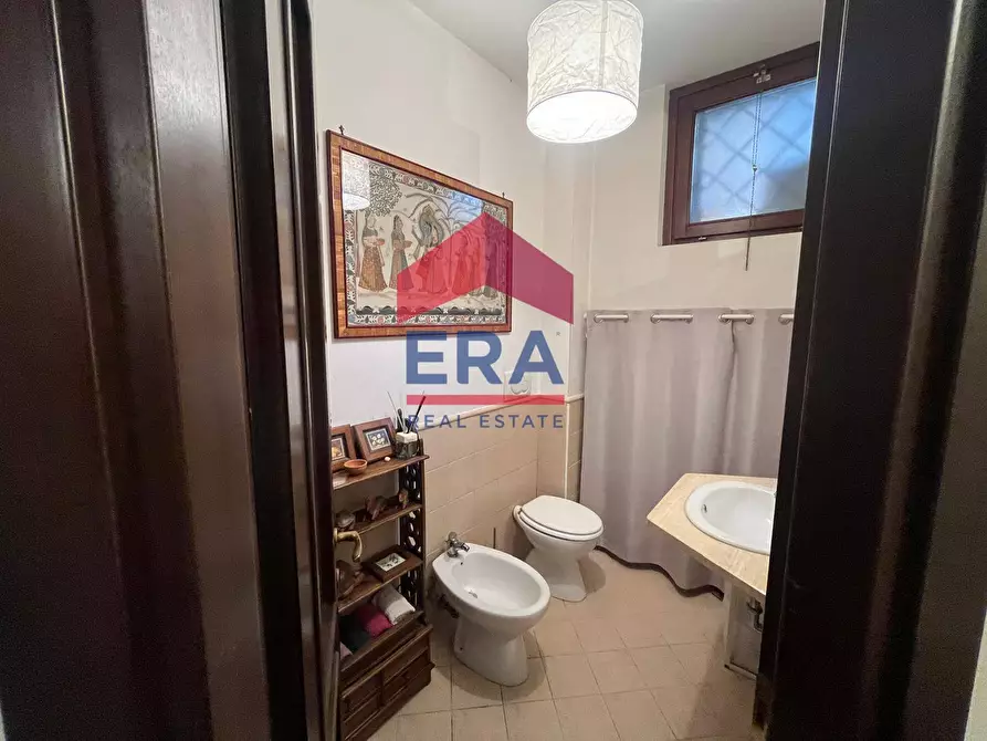 Immagine 12 di Villetta a schiera in vendita  in Via di Vigna Girelli 74 a Roma