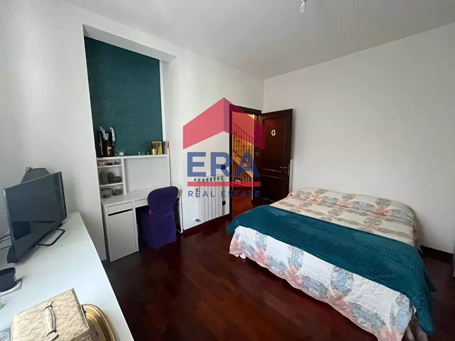 Immagine 14 di Villetta a schiera in vendita  in Via di Vigna Girelli 74 a Roma