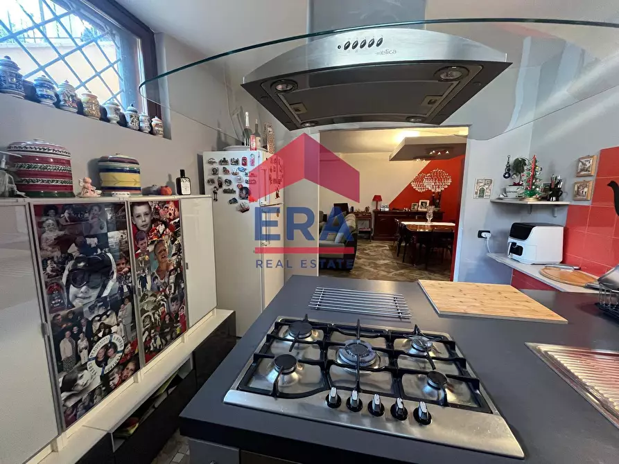 Immagine 9 di Villetta a schiera in vendita  in Via di Vigna Girelli 74 a Roma