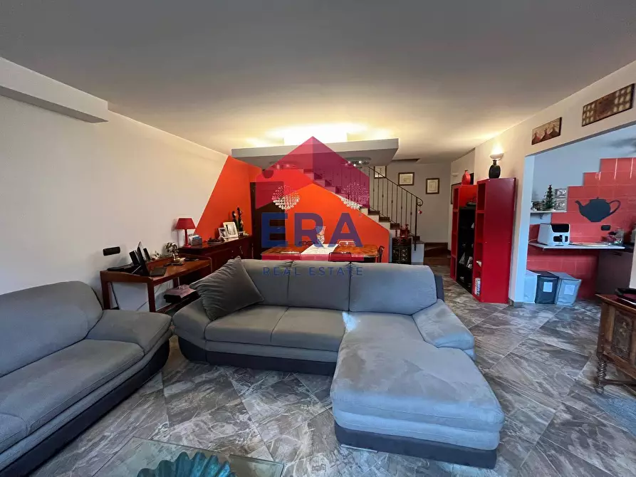 Immagine 6 di Villetta a schiera in vendita  in Via di Vigna Girelli 74 a Roma