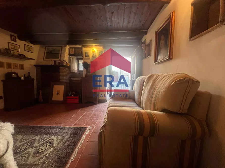 Immagine 5 di Appartamento in vendita  in Largo degli Esposti 3 a Viterbo