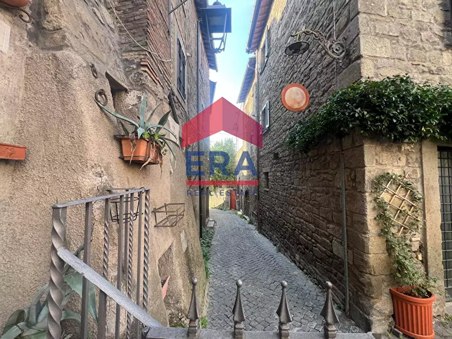 Immagine 20 di Appartamento in vendita  in Largo degli Esposti 3 a Viterbo