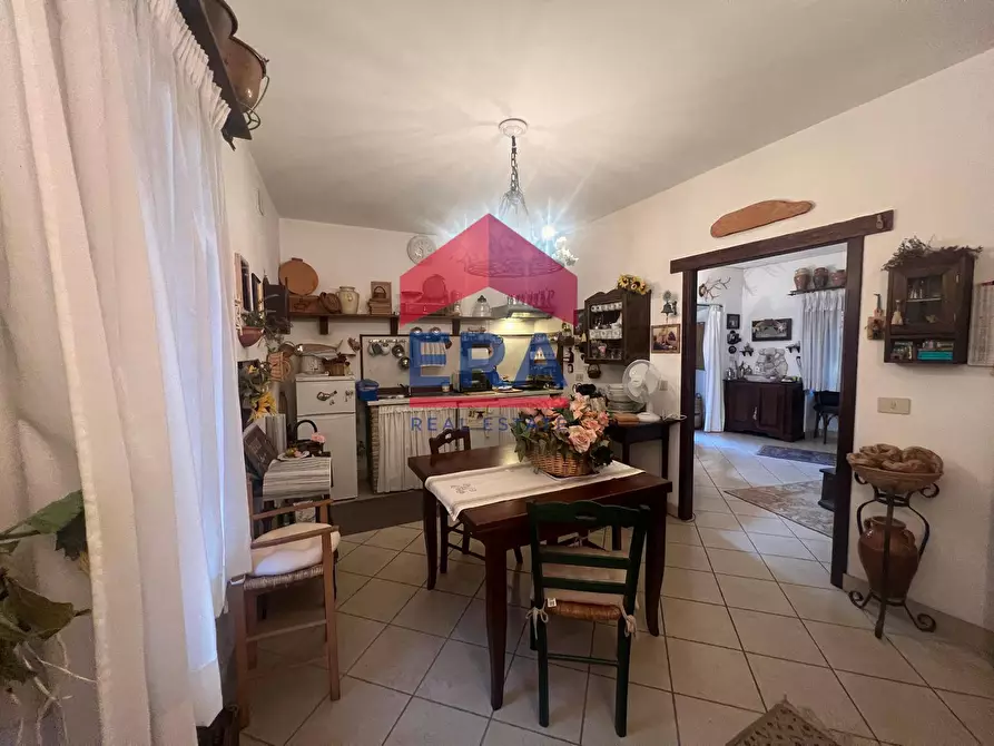 Immagine 6 di Casa semindipendente in vendita  in Via Verentana 57 a Marta