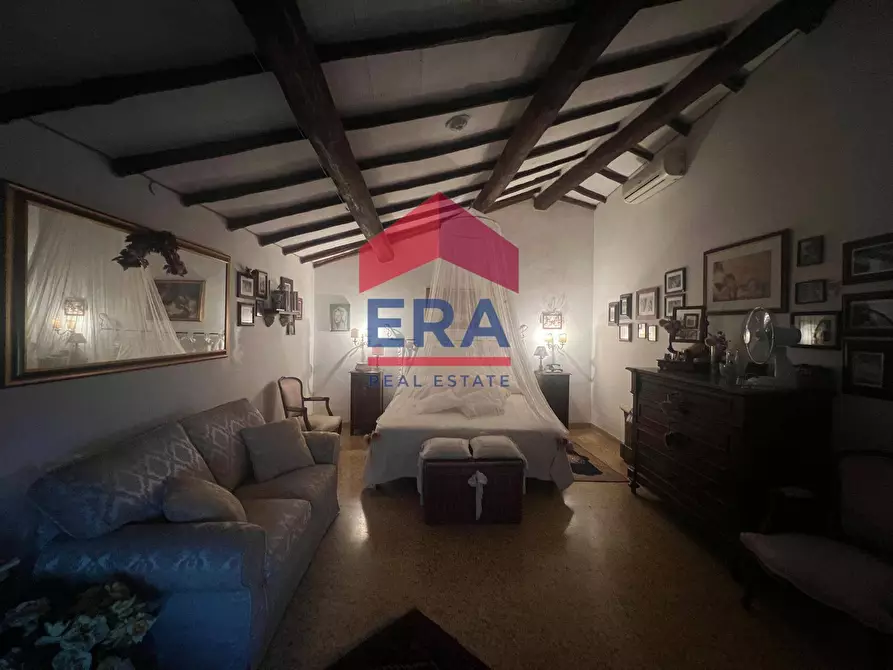 Immagine 9 di Casa semindipendente in vendita  in Via Verentana 57 a Marta