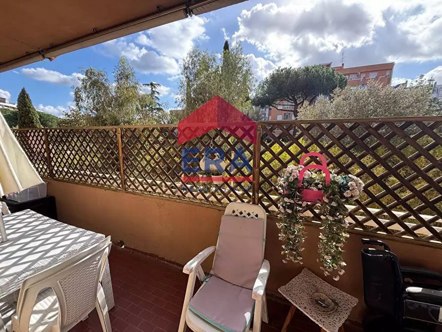 Immagine 7 di Appartamento in vendita  in Via Dell' Automobilismo 200 a Roma