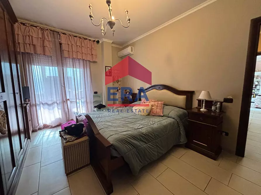 Immagine 13 di Appartamento in vendita  in Via Dell' Automobilismo 200 a Roma