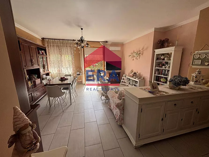 Immagine 3 di Appartamento in vendita  in Via Dell' Automobilismo 200 a Roma