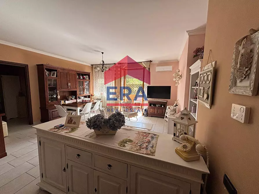 Immagine 4 di Appartamento in vendita  in Via Dell' Automobilismo 200 a Roma