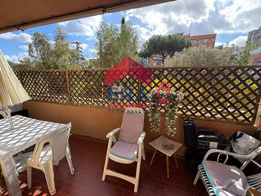 Immagine 8 di Appartamento in vendita  in Via Dell' Automobilismo 200 a Roma