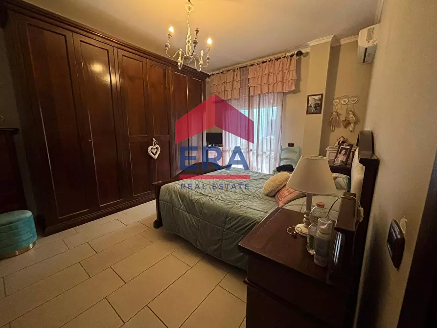 Immagine 14 di Appartamento in vendita  in Via Dell' Automobilismo 200 a Roma