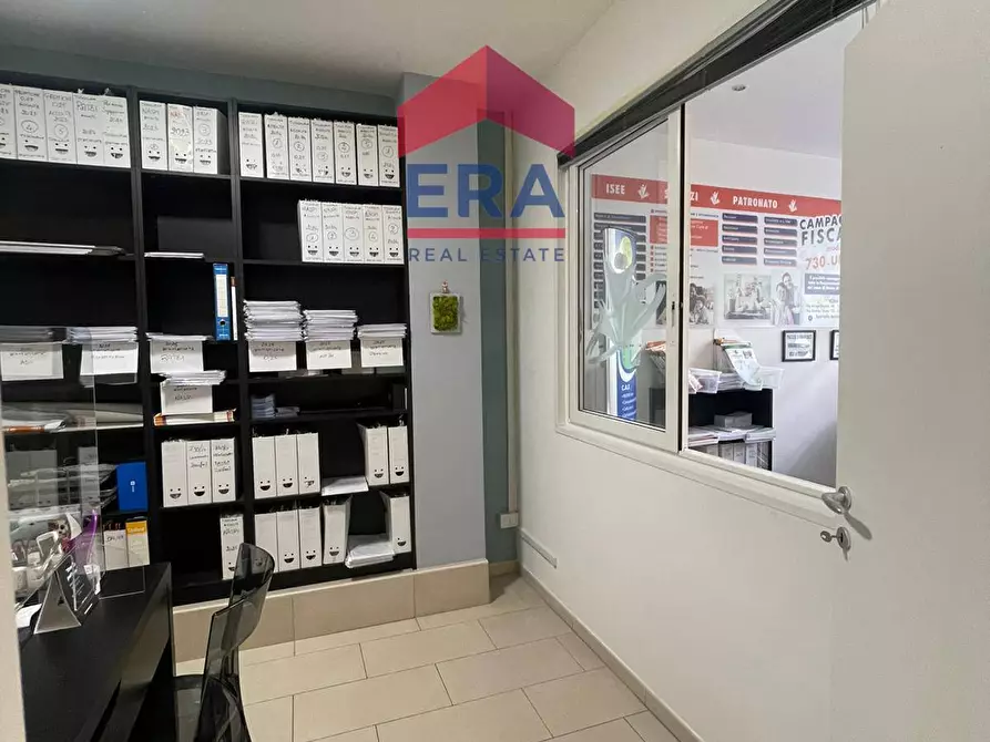 Immagine 7 di Locale commerciale in affitto  in Via Arrigo Davila 44 a Roma