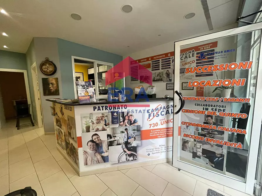Immagine 1 di Locale commerciale in affitto  in Via Arrigo Davila 44 a Roma