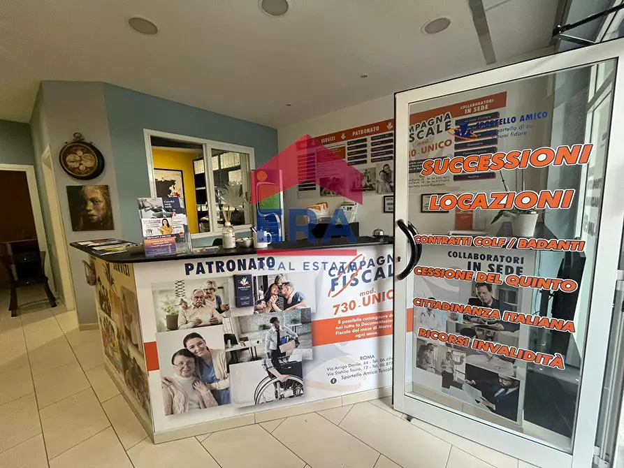 Immagine 2 di Locale commerciale in affitto  in Via Arrigo Davila 44 a Roma