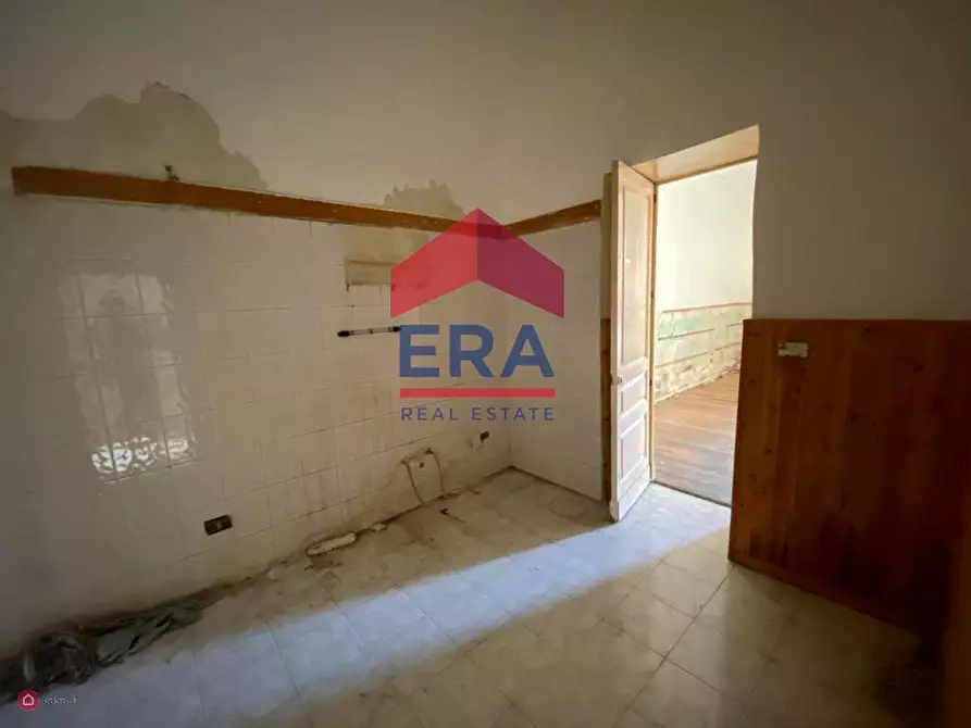 Immagine 4 di Casa indipendente in vendita  in Via Edmondo De Amicis a Catania