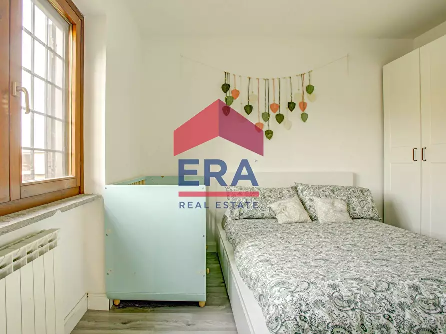 Immagine 8 di Appartamento in vendita  in Via Quadrelle 42 a Roma