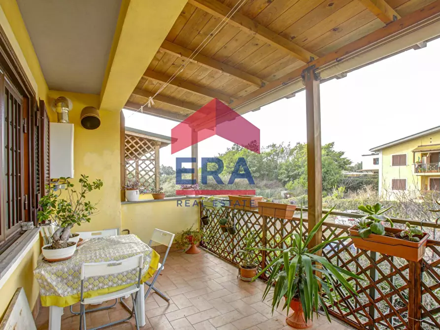 Immagine 17 di Appartamento in vendita  in Via Quadrelle 42 a Roma