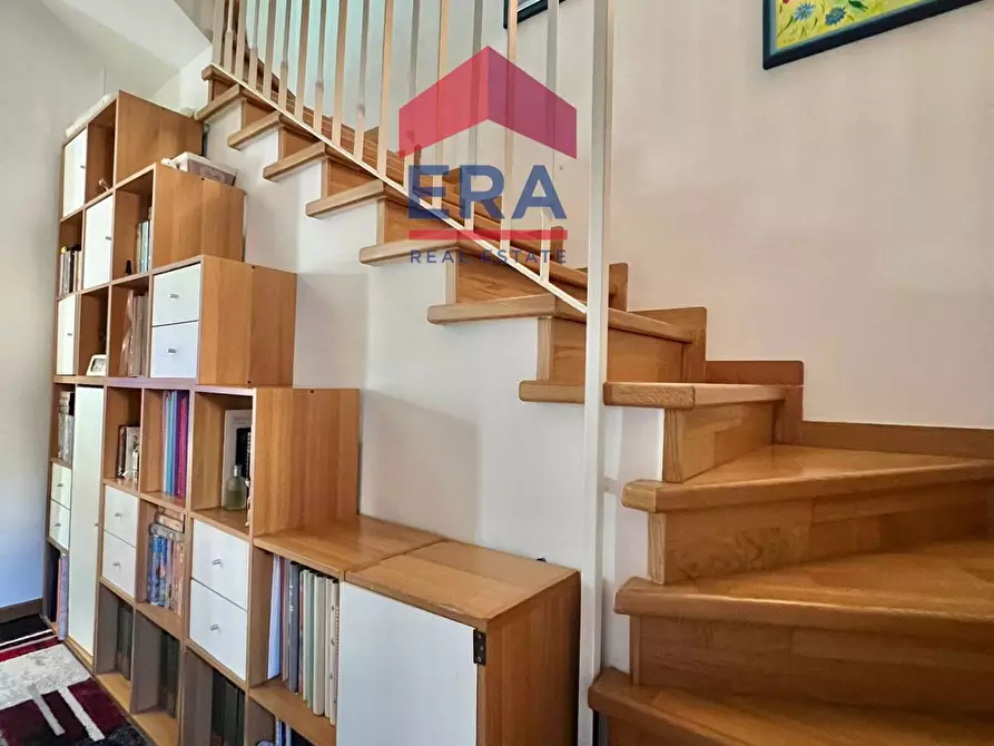 Immagine 26 di Villetta a schiera in vendita  in Via Corinna 7 a Roma