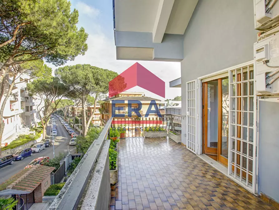 Immagine 14 di Appartamento in vendita  in Via Padre G.A.Filippini 151 a Roma