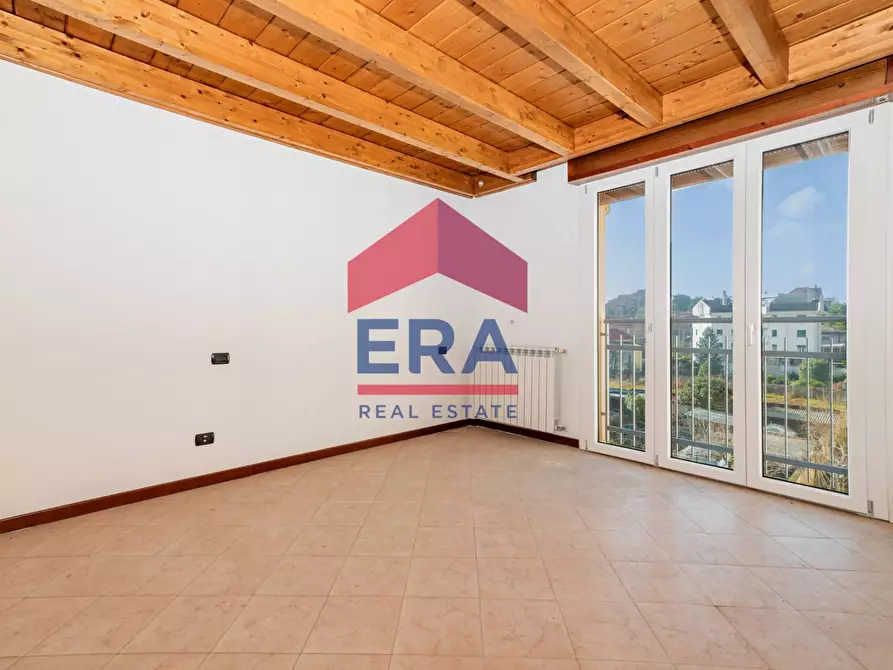 Immagine 12 di Appartamento in vendita  in Via Luigi Pomini 31 a Castellanza