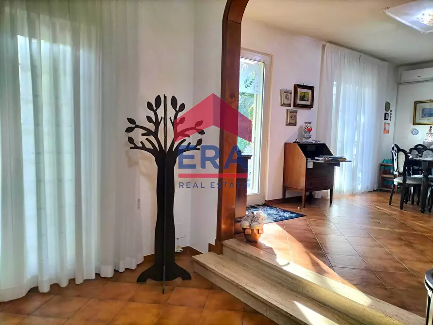 Immagine 13 di Villetta a schiera in vendita  in Via Gabriele Malagrida 11 a Roma