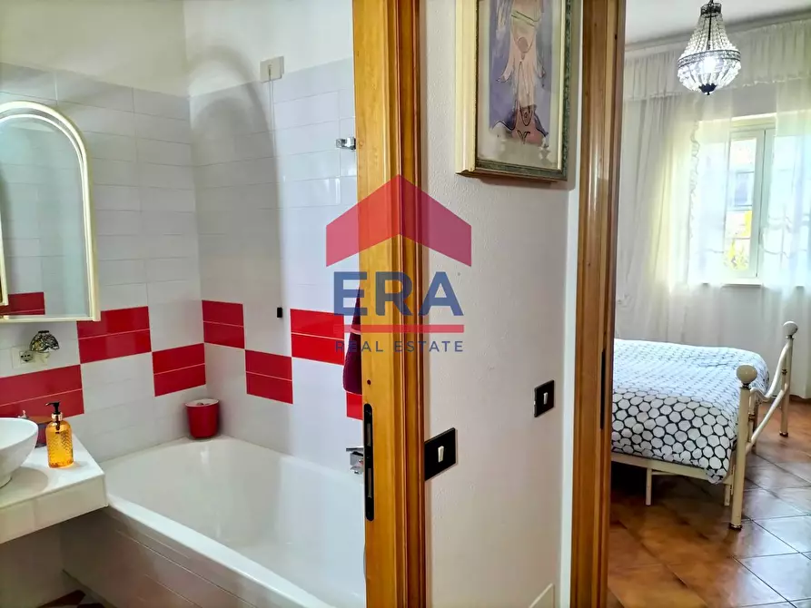 Immagine 21 di Villetta a schiera in vendita  in Via Gabriele Malagrida 11 a Roma