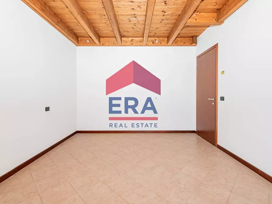 Immagine 9 di Appartamento in vendita  in Via Luigi Pomini 31 a Castellanza