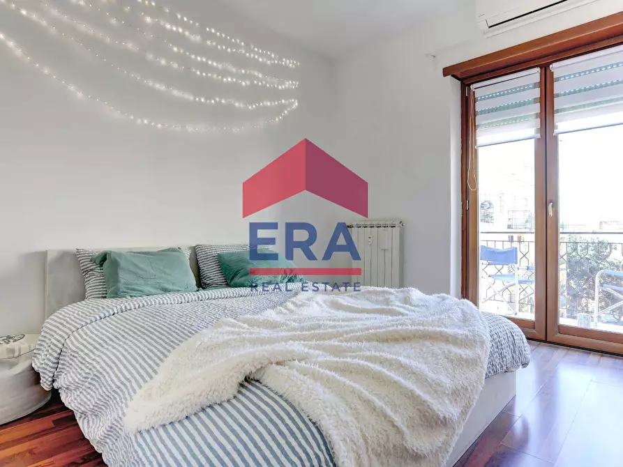 Immagine 14 di Appartamento in vendita  in Via Capo Palinuro 9 a Roma