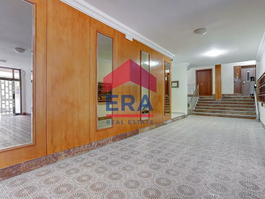 Immagine 20 di Appartamento in vendita  in Via Capo Palinuro 9 a Roma