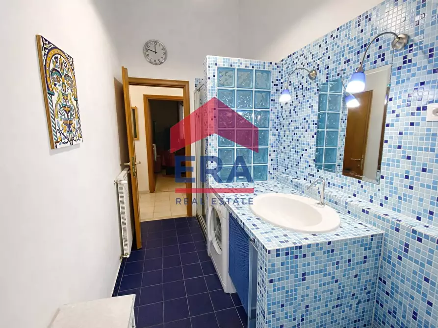 Immagine 11 di Appartamento in vendita  in Piazza Melozzo da Forlì 4 a Roma