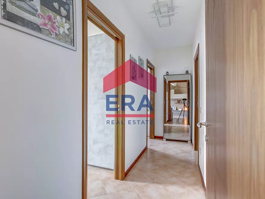 Immagine 11 di Appartamento in vendita  in via Agostino Depretis 6 a Pomezia