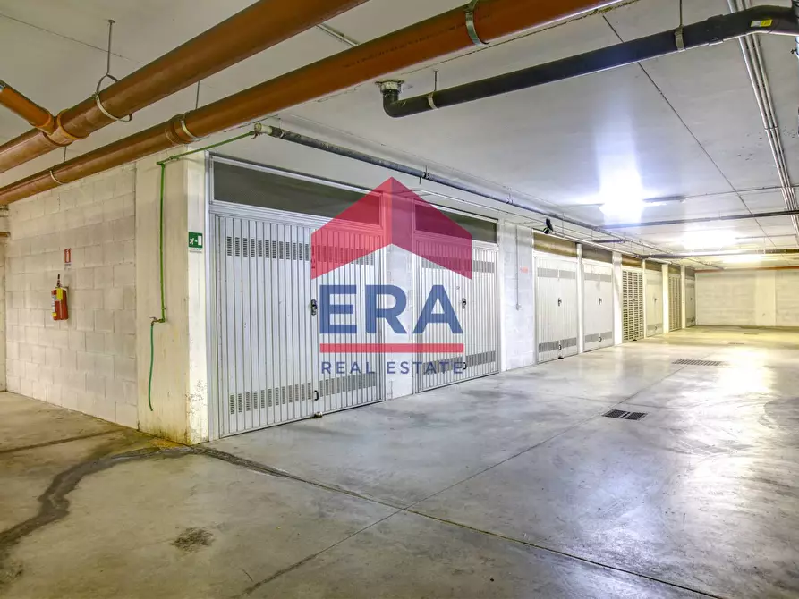 Immagine 23 di Appartamento in vendita  in via Agostino Depretis 6 a Pomezia