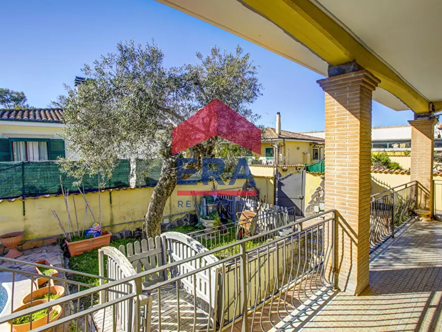 Immagine 4 di Villa in vendita  in Via di Pratica di Mare 62 a Ardea