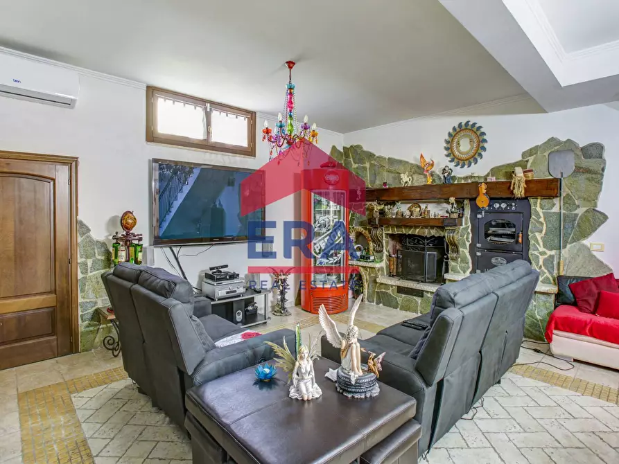 Immagine 7 di Villa in vendita  in Via di Pratica di Mare 62 a Ardea