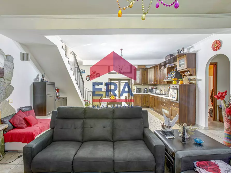 Immagine 9 di Villa in vendita  in Via di Pratica di Mare 62 a Ardea