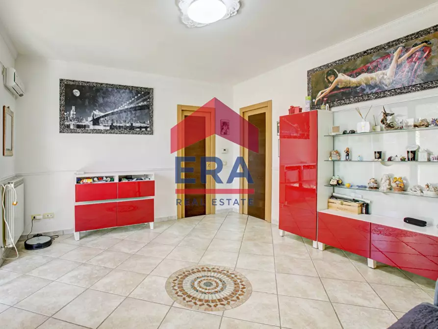 Immagine 14 di Villa in vendita  in Via di Pratica di Mare 62 a Ardea