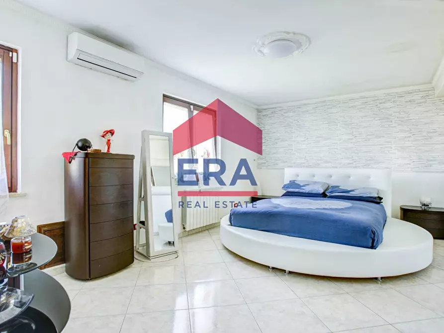 Immagine 17 di Villa in vendita  in Via di Pratica di Mare 62 a Ardea