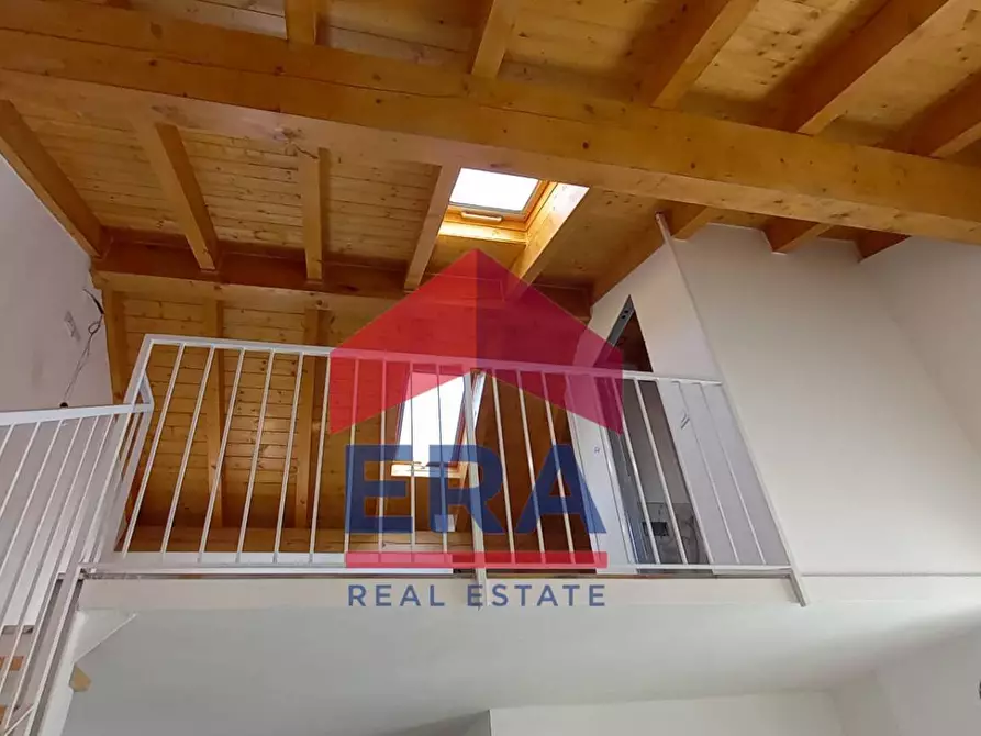 Immagine 6 di Appartamento in vendita  in Via Alessandro Volta 14 a Rho