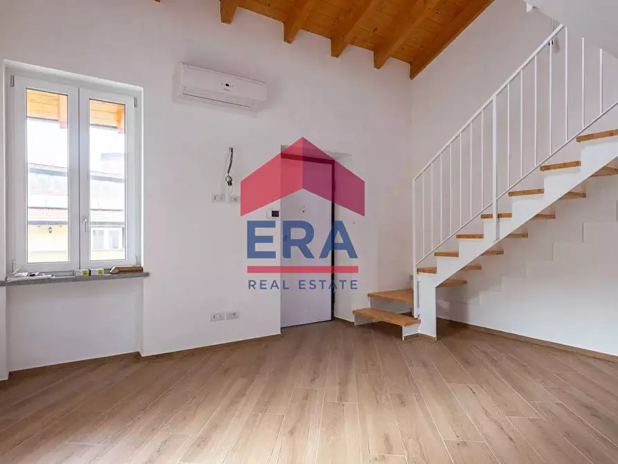 Immagine 14 di Appartamento in vendita  in Via Alessandro Volta 14 a Rho