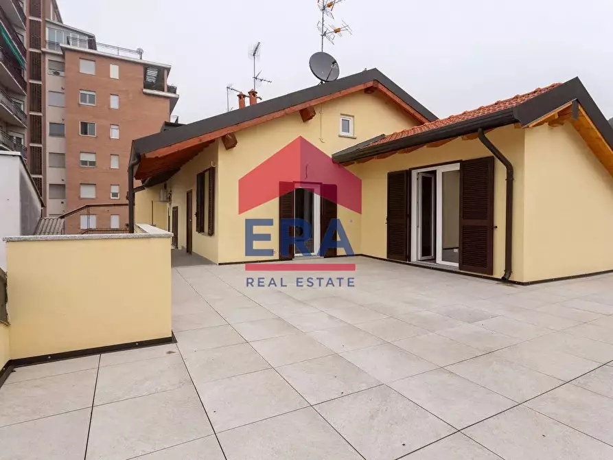 Immagine 19 di Appartamento in vendita  in Via Alessandro Volta 14 a Rho