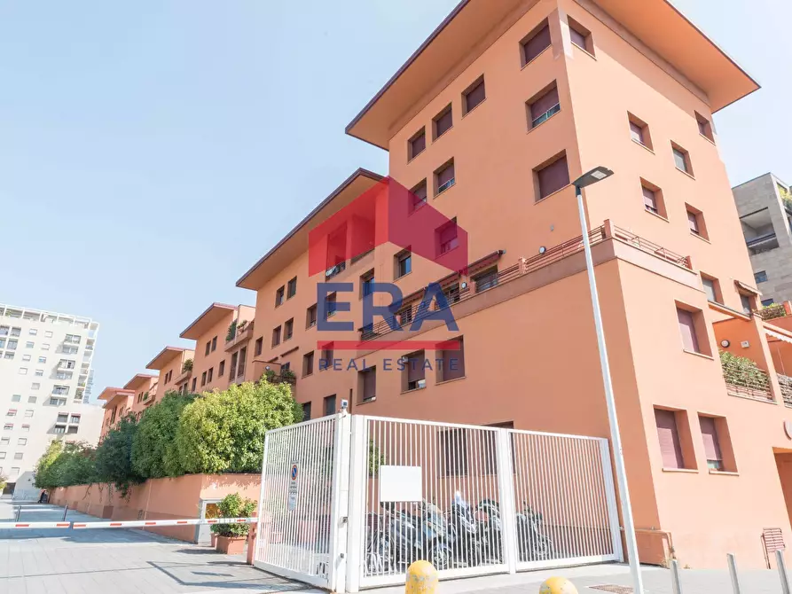 Immagine 1 di Appartamento in vendita  in Piazza dei Daini 4 a Milano