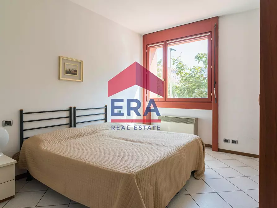 Immagine 8 di Appartamento in vendita  in Piazza dei Daini 4 a Milano