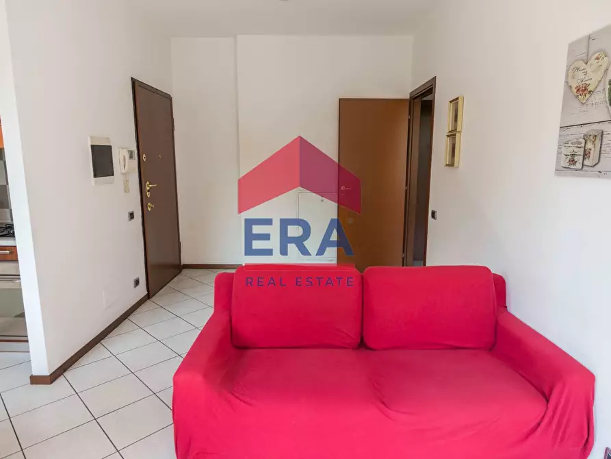 Immagine 15 di Appartamento in vendita  in Piazza dei Daini 4 a Milano