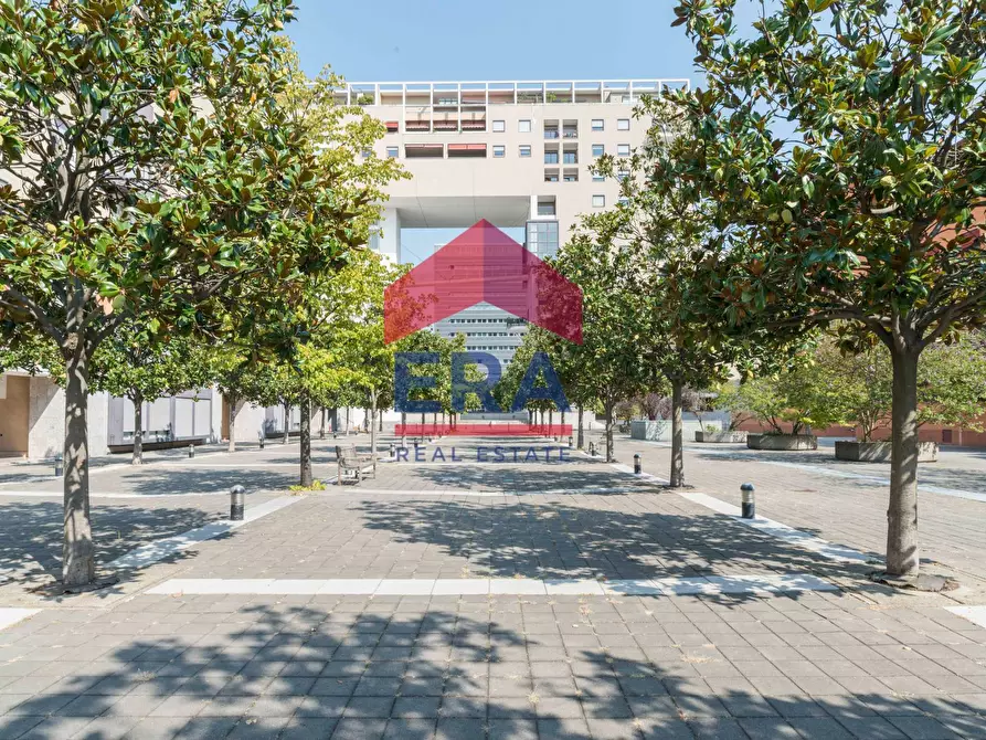 Immagine 25 di Appartamento in vendita  in Piazza dei Daini 4 a Milano